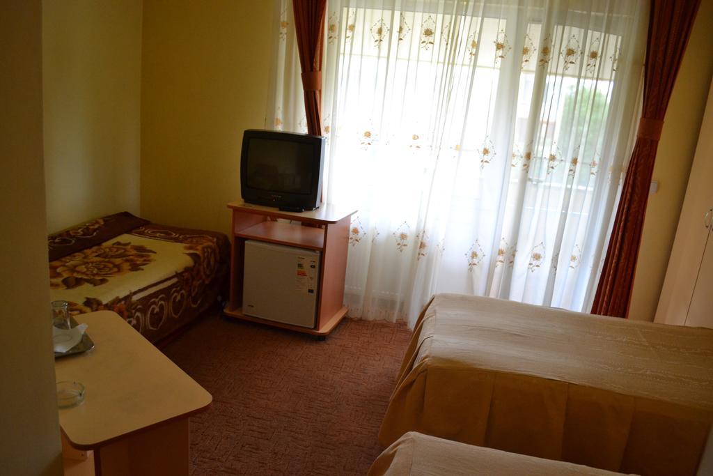 Pension Coral Baia Mare Kamer foto