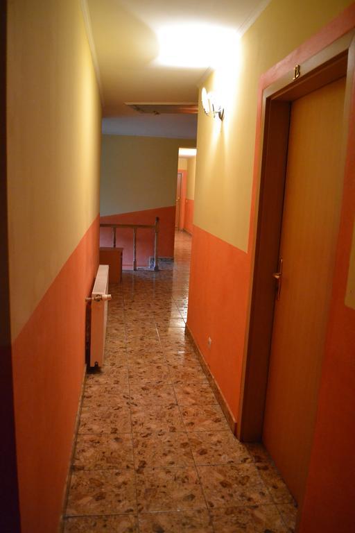 Pension Coral Baia Mare Buitenkant foto
