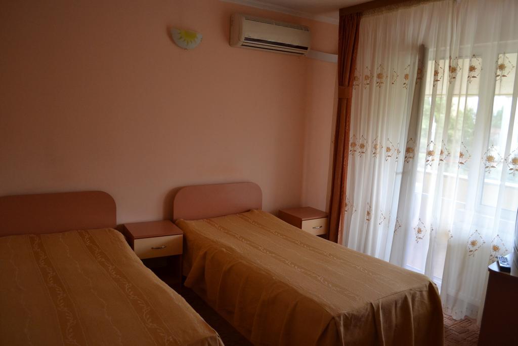 Pension Coral Baia Mare Kamer foto
