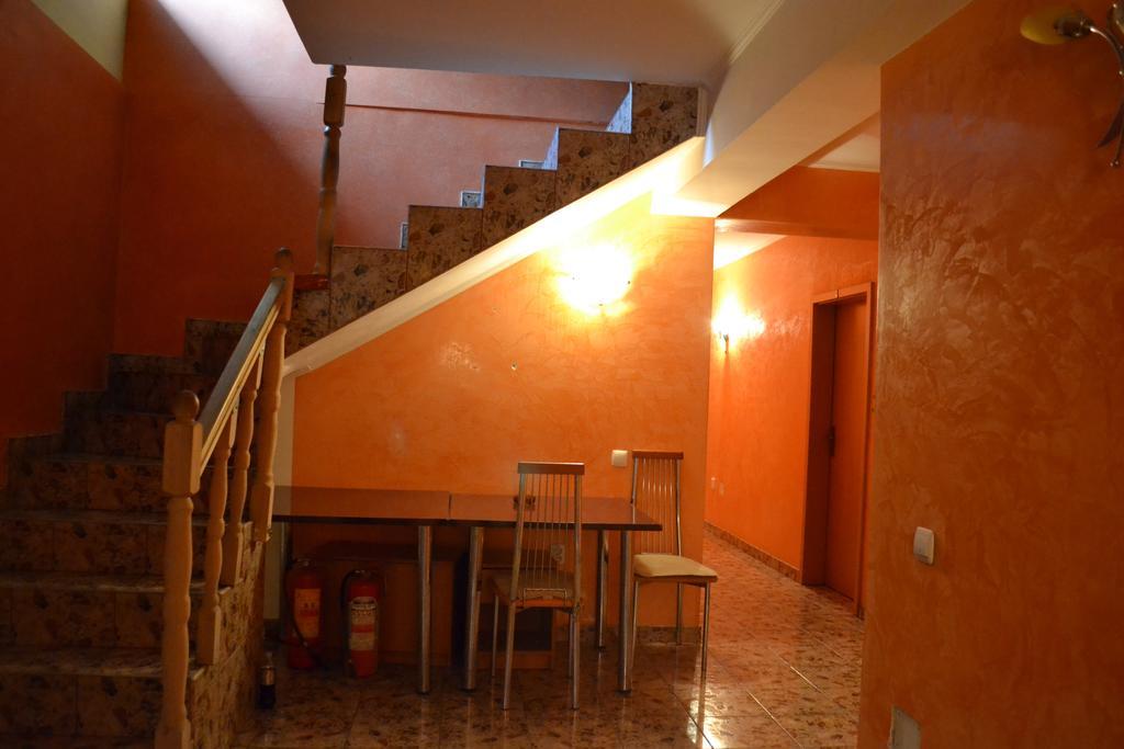 Pension Coral Baia Mare Buitenkant foto